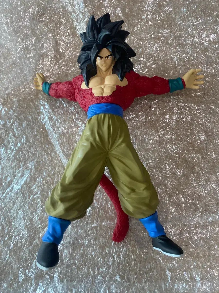 ドラゴンボール GT 組立式 DX ソフトビニール 超サイヤ人4 FML