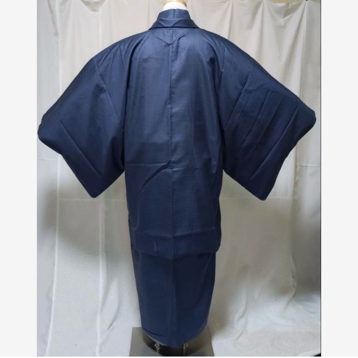 珍品　正絹　メンズ　反物 本場久米島紬　着物　アンサンブル　二反分　一疋 男性着物 正絹本場大島紬 アンサンブル 100亀甲 総詰め フルセット ⑦