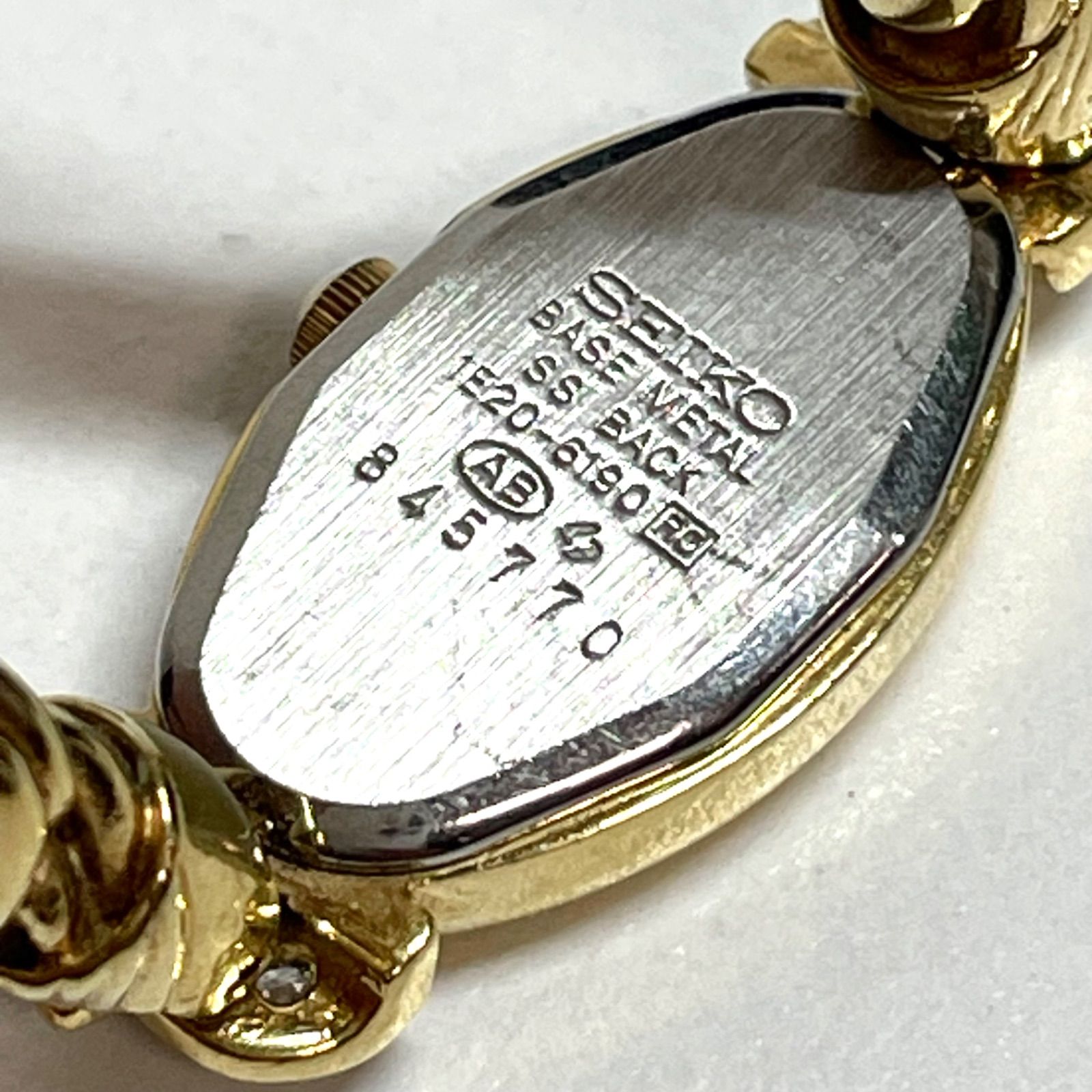 USED】SEIKO セイコー 1E20-6190 クォーツ 腕時計 レディース ゴールド