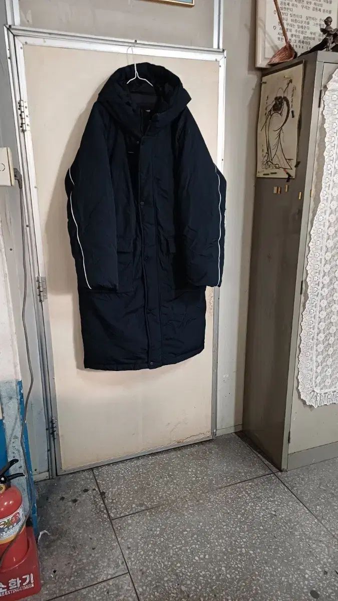 K SWISS メンズ ダウンジャケット ロング丈