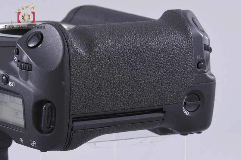 III デジタル一眼レフカメラ