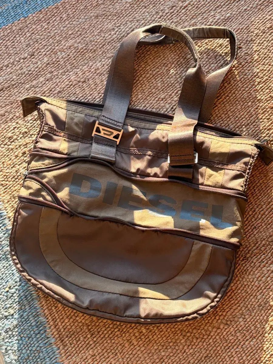 DIESEL big logo shoulder bag ディーゼル ショルダーバッグ