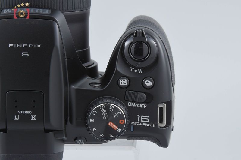 FUJIFILM 富士フィルム 【中古】FUJIFILM 富士フイルム FINEPIX S9200