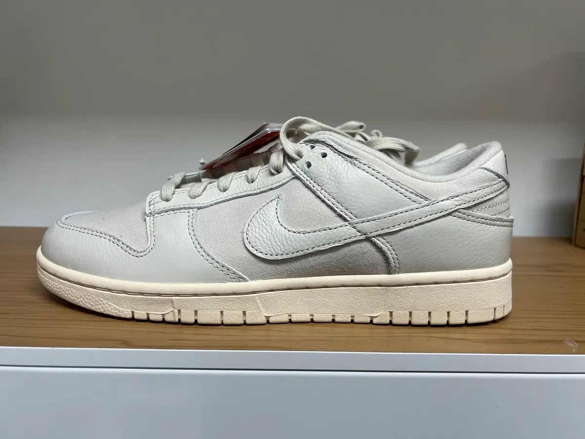 NIKE ダンク ロー サイズ 275