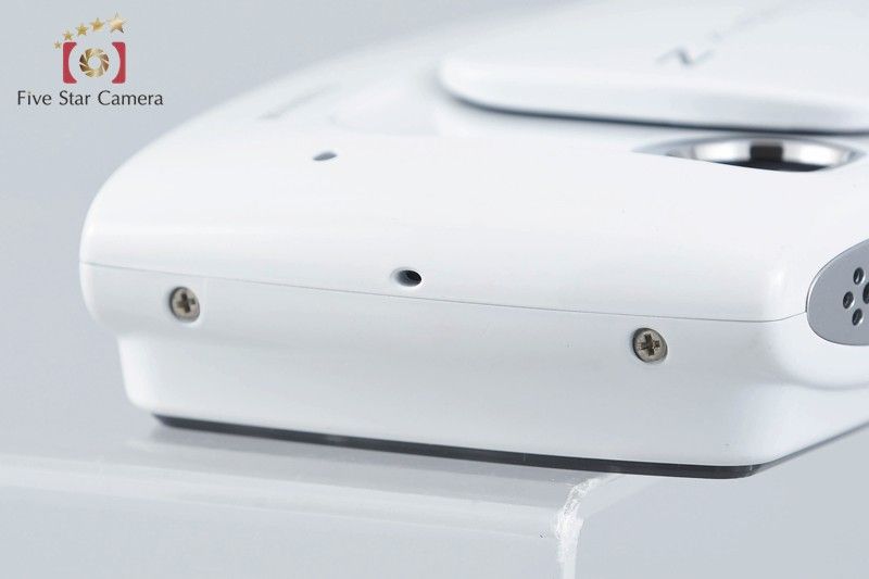 FUJIFILM 富士フィルム 【中古】FUJIFILM 富士フイルム FINEPIX Z30