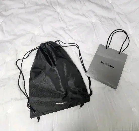 バレンシアガ シャーリング 発注 ポケット バックパック お買い物バッグ