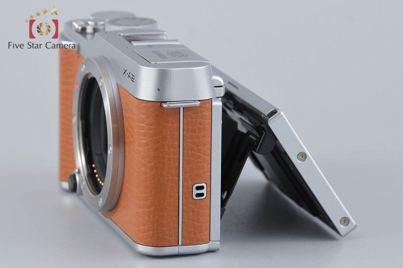 FUJIFILM 富士フィルム 【中古】FUJIFILM 富士フイルム X-A2 ブラウン