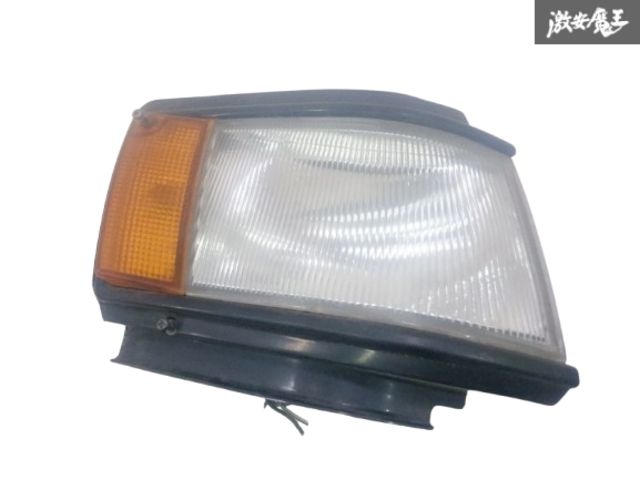割れなし トヨタ AE 86 カローラ レビン 後期 フロント コーナー ランプ レンズ 右 右側 運転席側 12 244 ウインカー 棚13 4