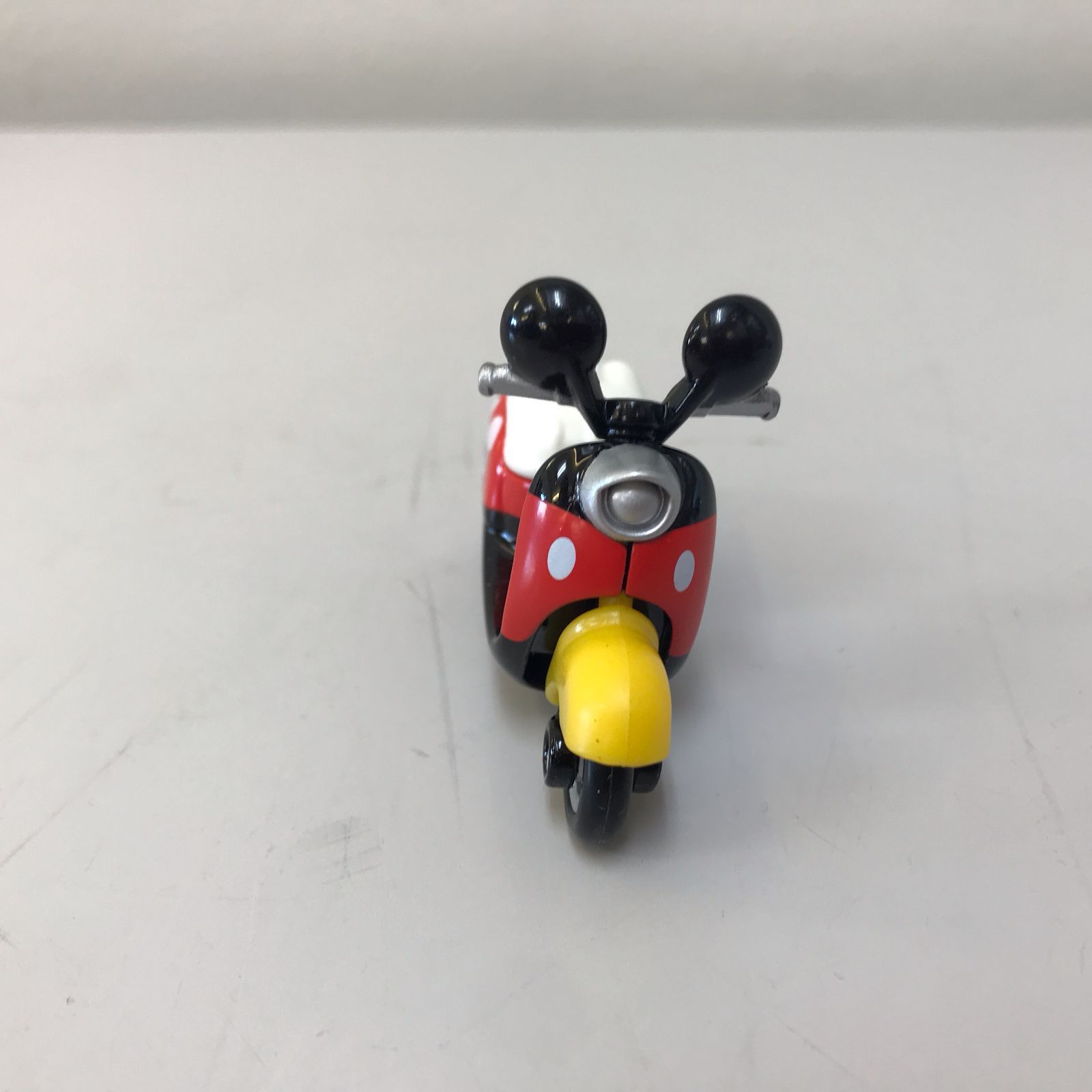 〇トミカ ミニカー ディズニー モータース DM-04 チムチム／ミッキー