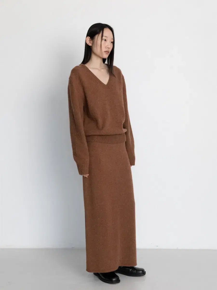 르917 ALPACA BLEND ニット スカート BROWN SET