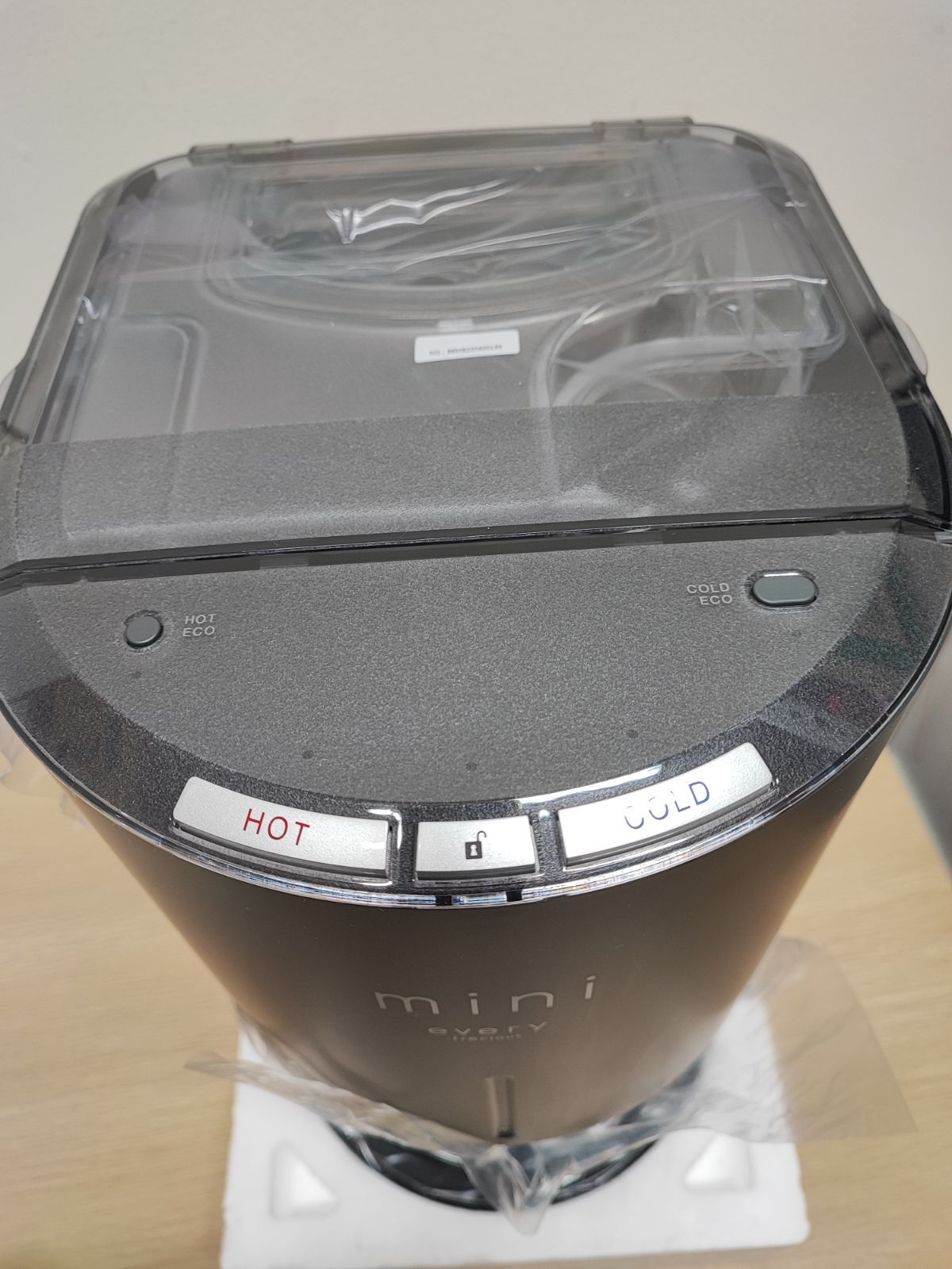 エブリィ フレシャスmini BSH 311 浄水型卓上ウォーターサーバー ブラック フィルターカートリッジ1本付き