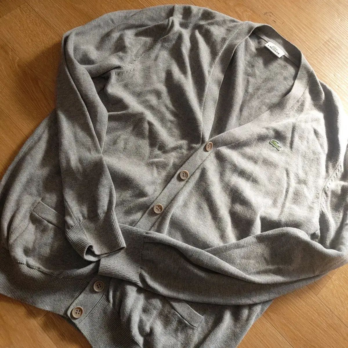 ラコステ グレー ウール カーディガン