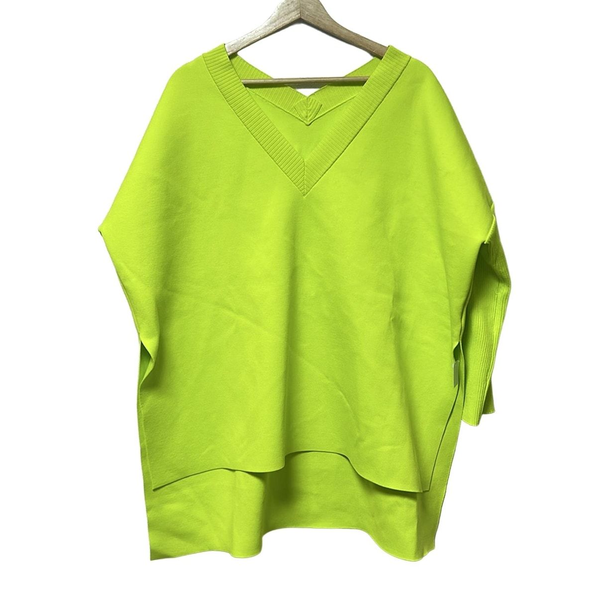 LE PHIL ルフィル 長袖カットソー サイズF レディース イエローグリーン Vネック