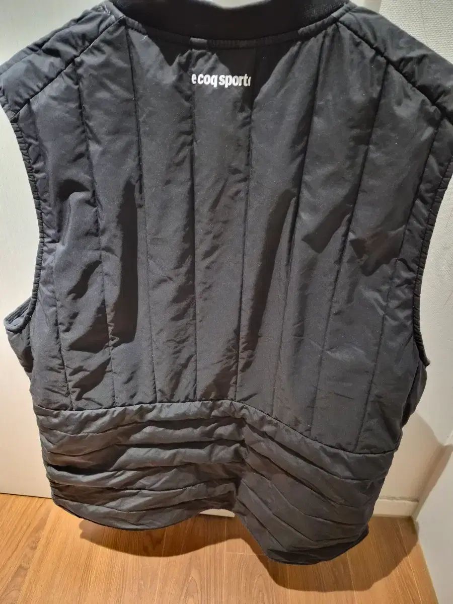 LE COQ SPORTIF ブラック ダウンベスト le coq sportif ブラック ダウン ベスト - メルカリ
