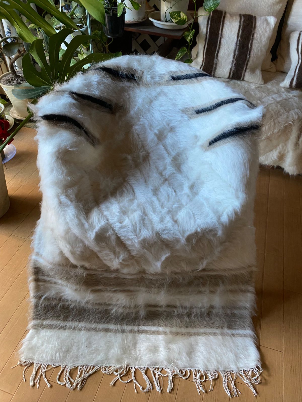 1枚は欲しいシイルトバッタニイェ！トルコのシイルトのみで140年前から