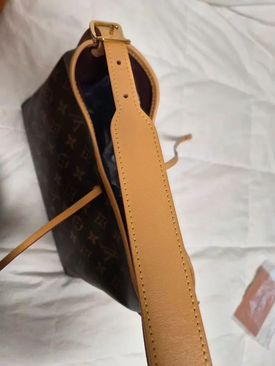 Louis Vuitton ルイヴィトン モノグラム キャリオールPM ほぼ