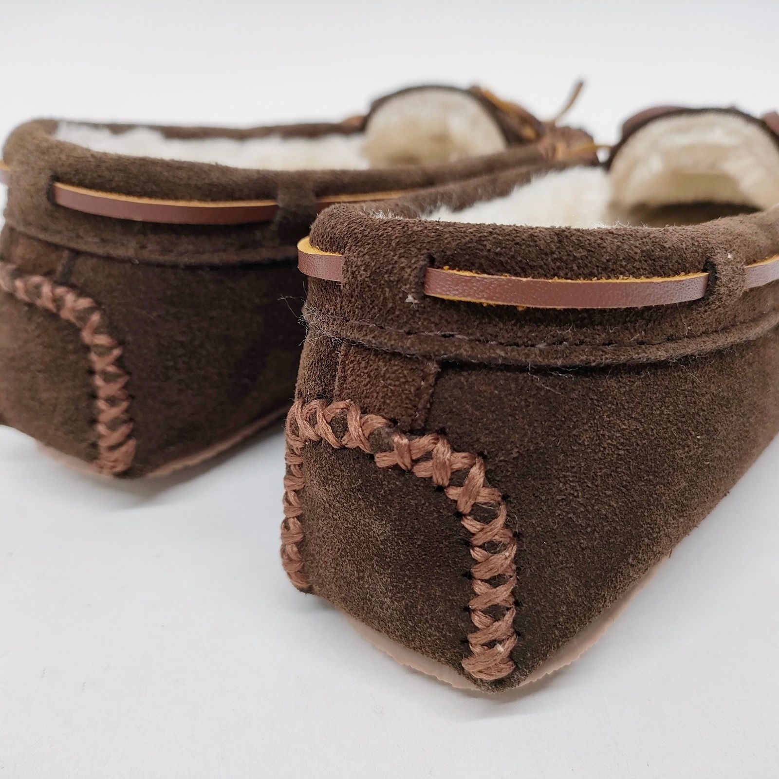 ミネトンカ 22cm ボア モカシン CALLY チョコレート 5M 4012 キャリー