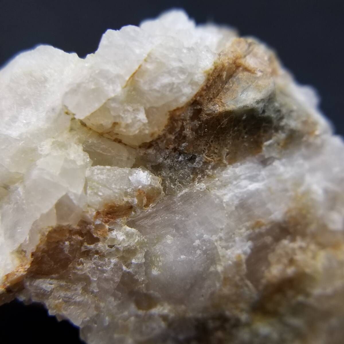 アフガニスタン産 クォーツ カルサイト クリスタル 共生鉱物 原石 結晶