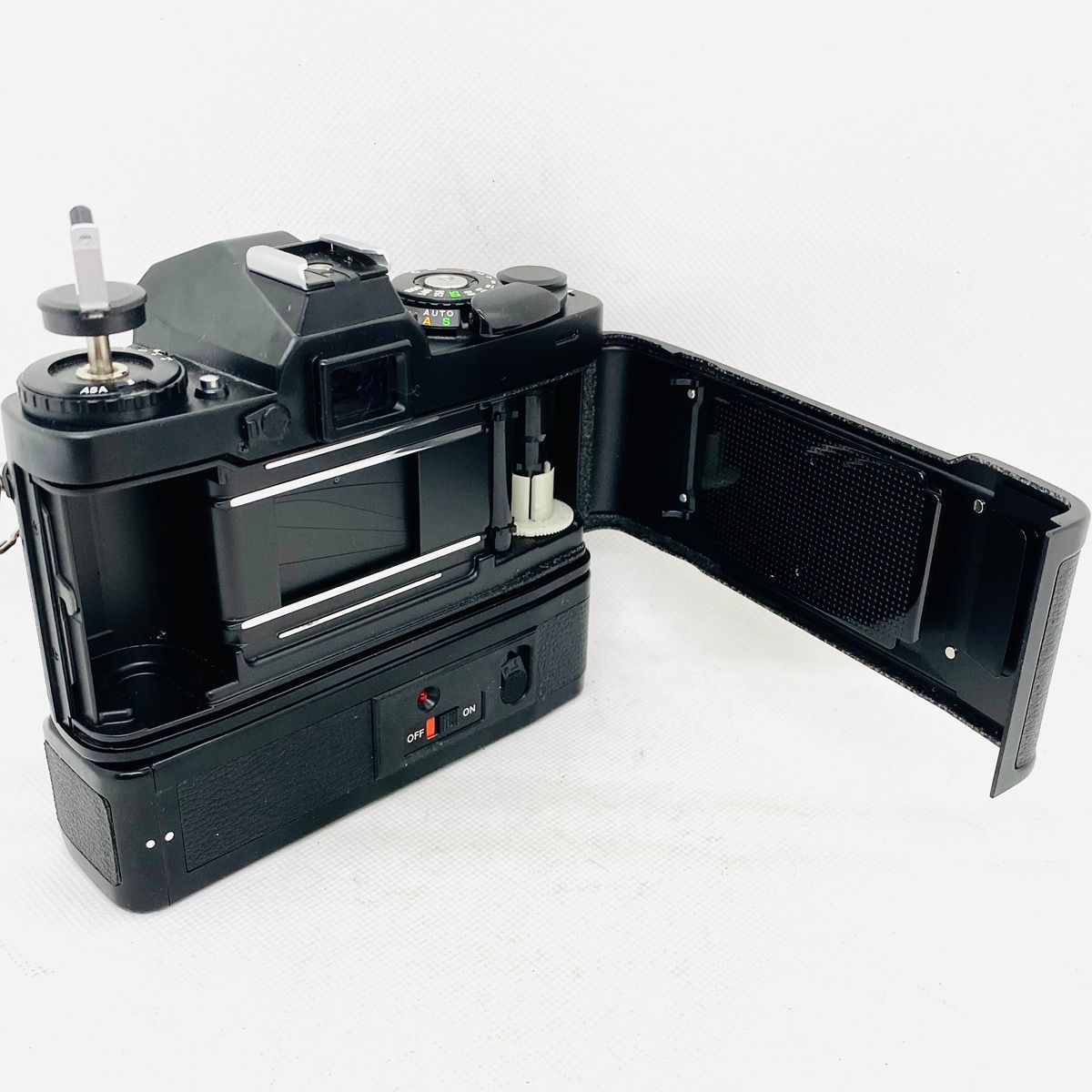 MINOLTA ミノルタ XD(ブラックボディ）+ AUTO WINDER D フィルムカメラ