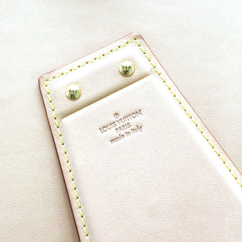 LOUIS VUITTON (ルイヴィトン) カードゥル フォト アンリMM レザー