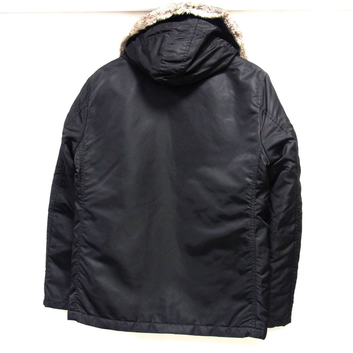 ☆BURBERRY BLACK LABEL 中綿入り フーデッドジャケット ラビット