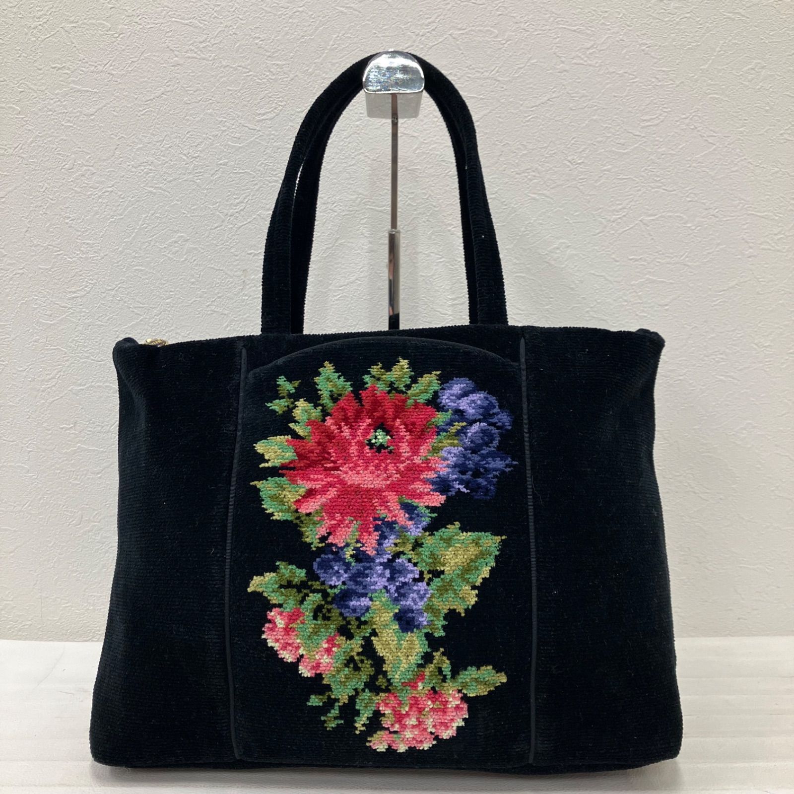 FEILER フェイラー　花柄エコバッグ 黒色 新品 FEILER(フェイラー) 花 フラワー ハンドバッグ 黒 ブラック ビニール