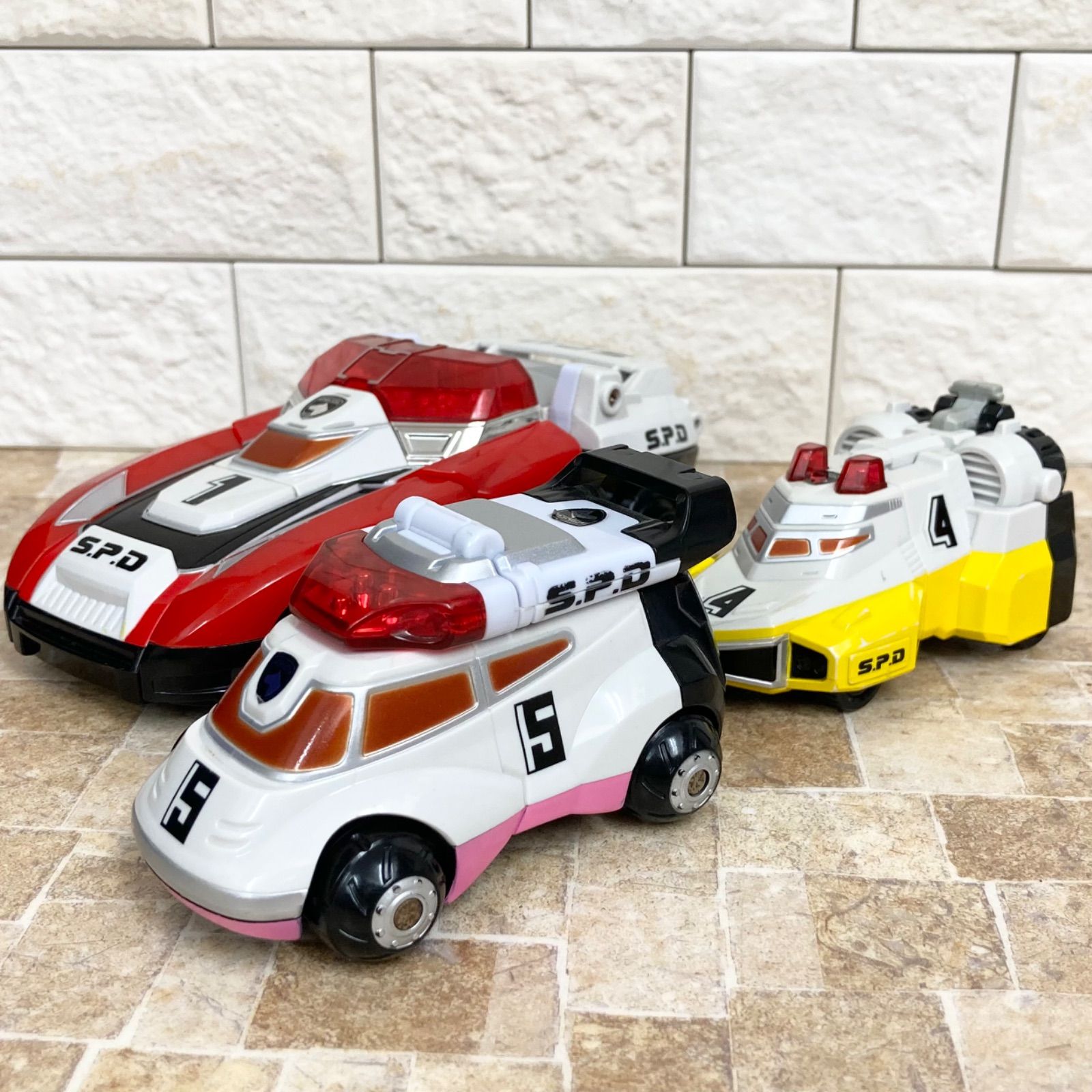 希少】特捜合体 DX デカレンジャーロボ 箱あり 特捜戦隊デカレンジャー