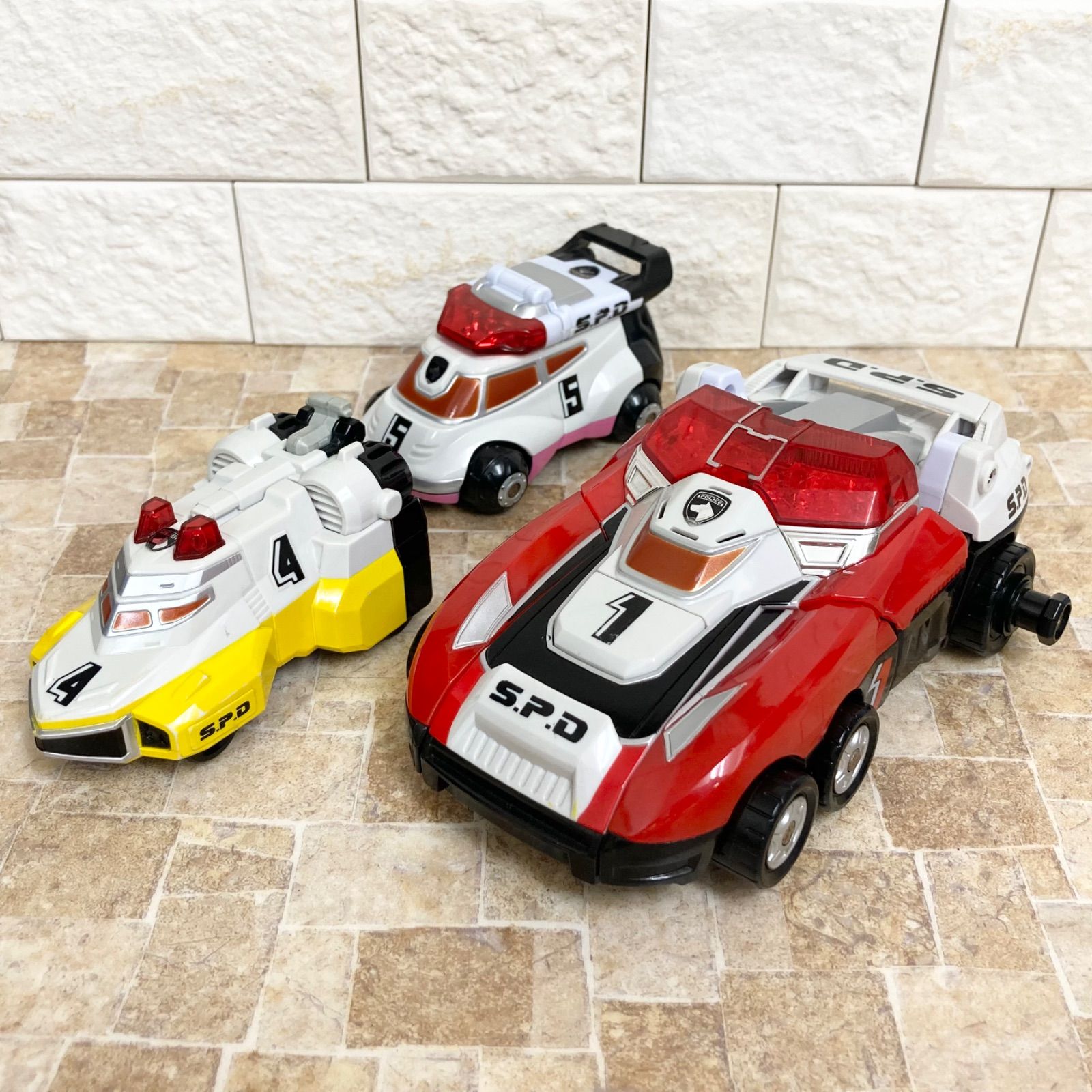 希少】特捜合体 DX デカレンジャーロボ 箱あり 特捜戦隊デカレンジャー