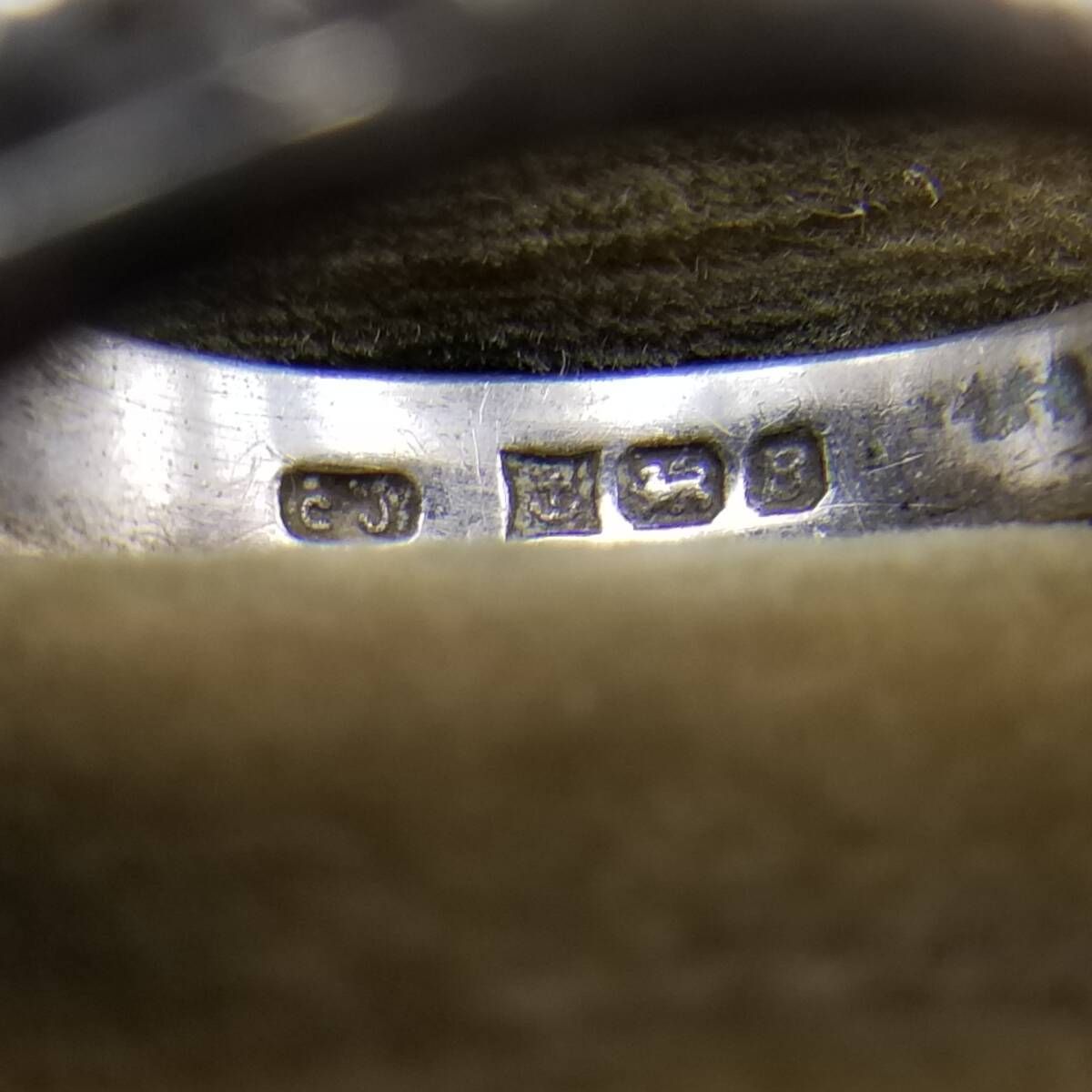 1976年 英国 ヴィンテージ オニキス 925 シルバー シグネット リング 
