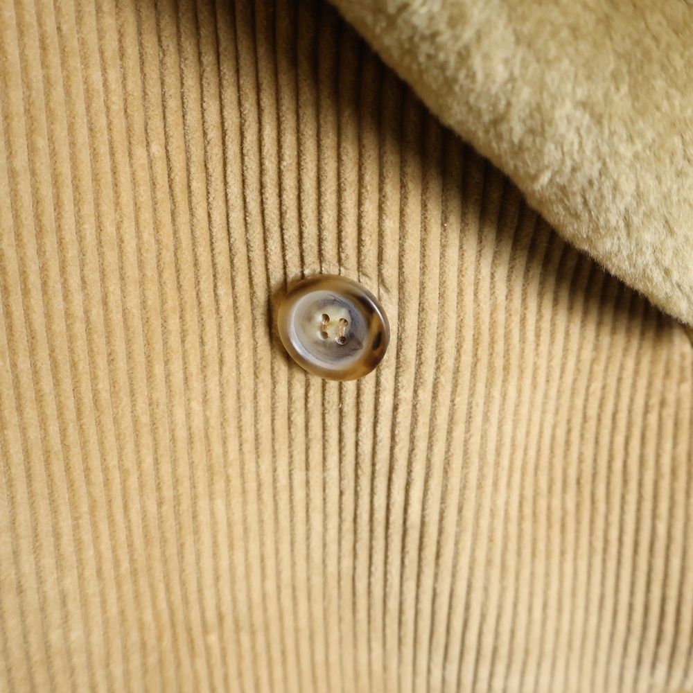 ロゴ刺繍 シアリングトリム