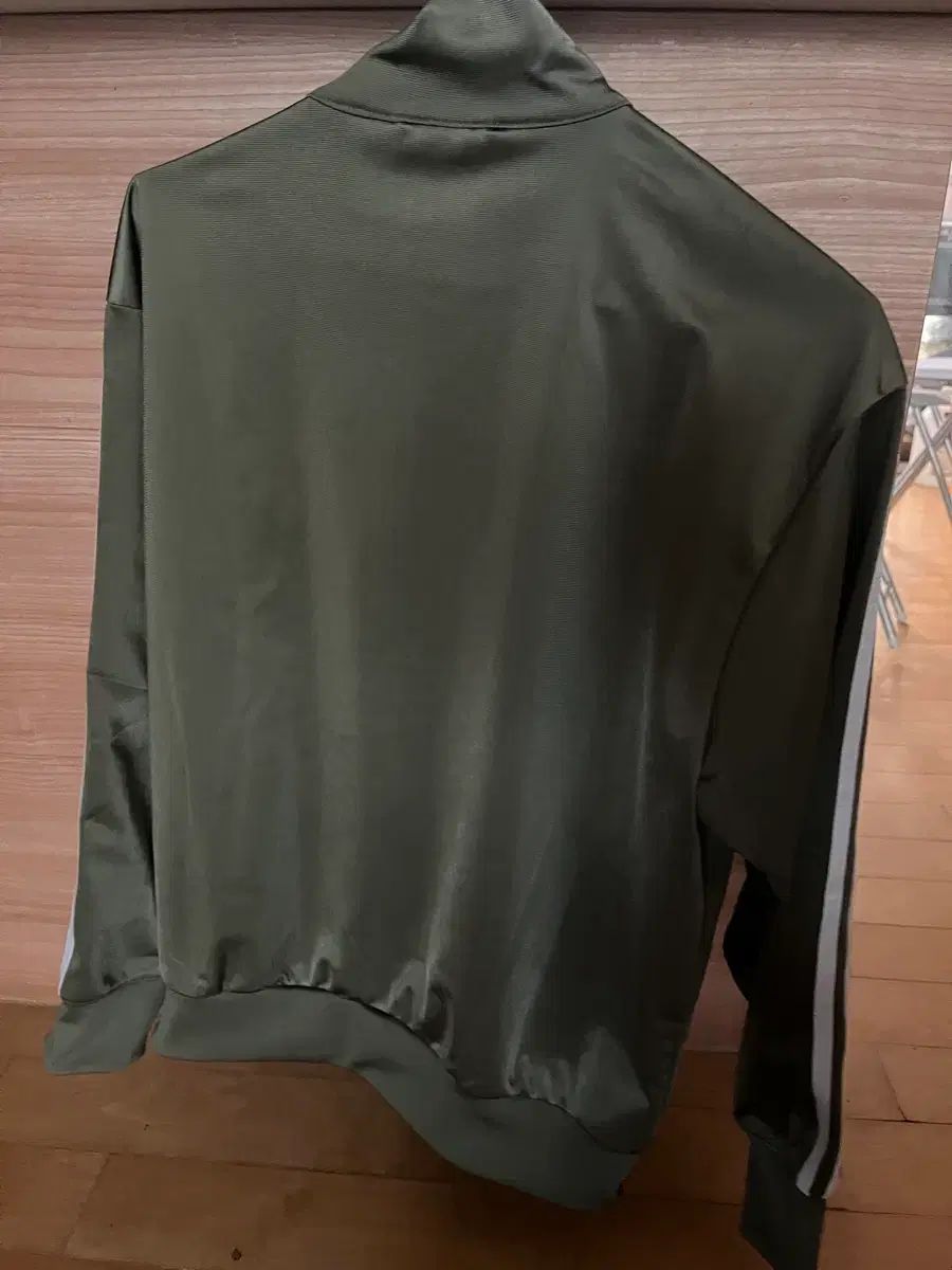 アディダス アディ クラシック ルーズ ファイヤーバード トラック トップ オリーブ ストラタ M 日本向けサイズ その他 