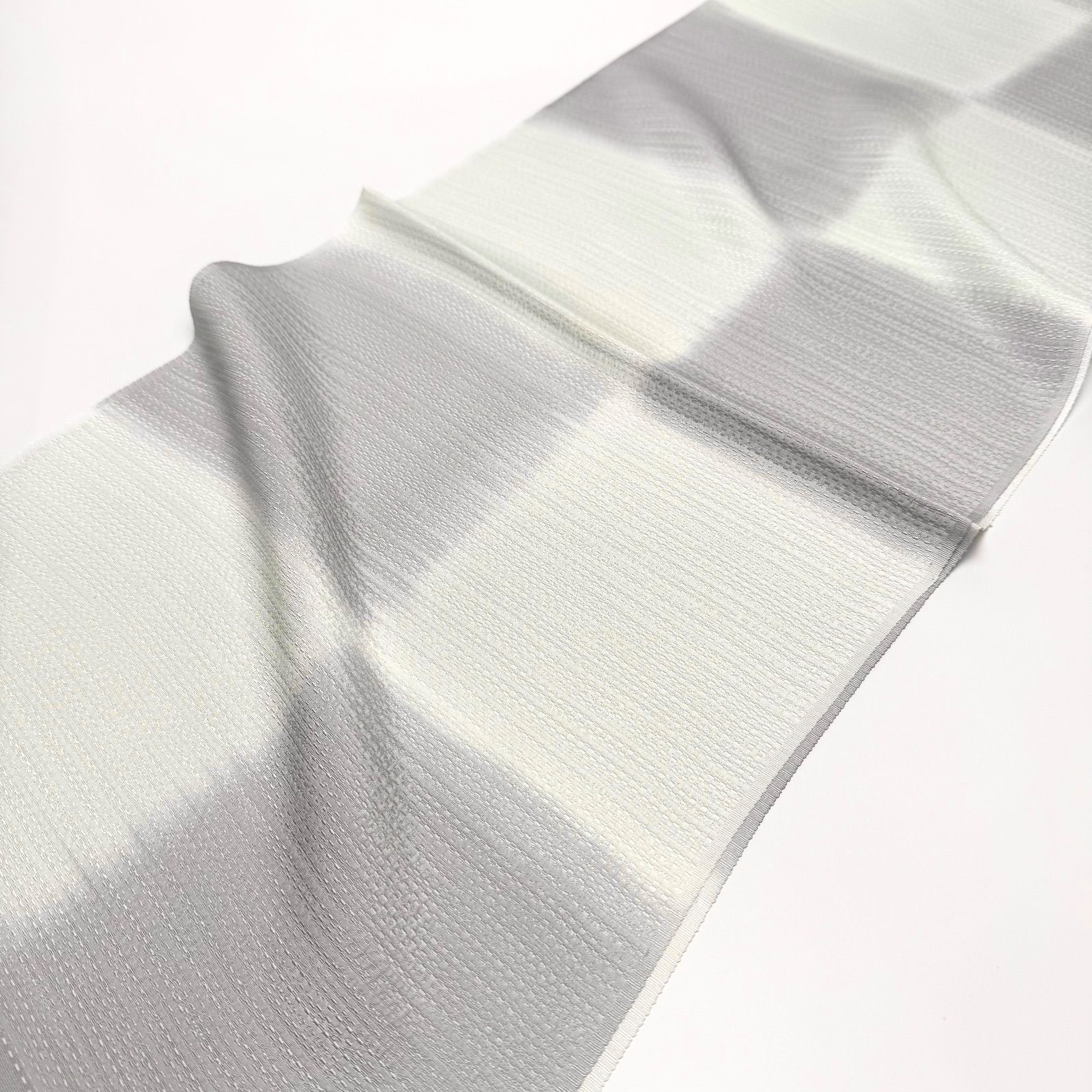 帯揚げ 和小物さくら 紋意匠 市松ぼかし 0264