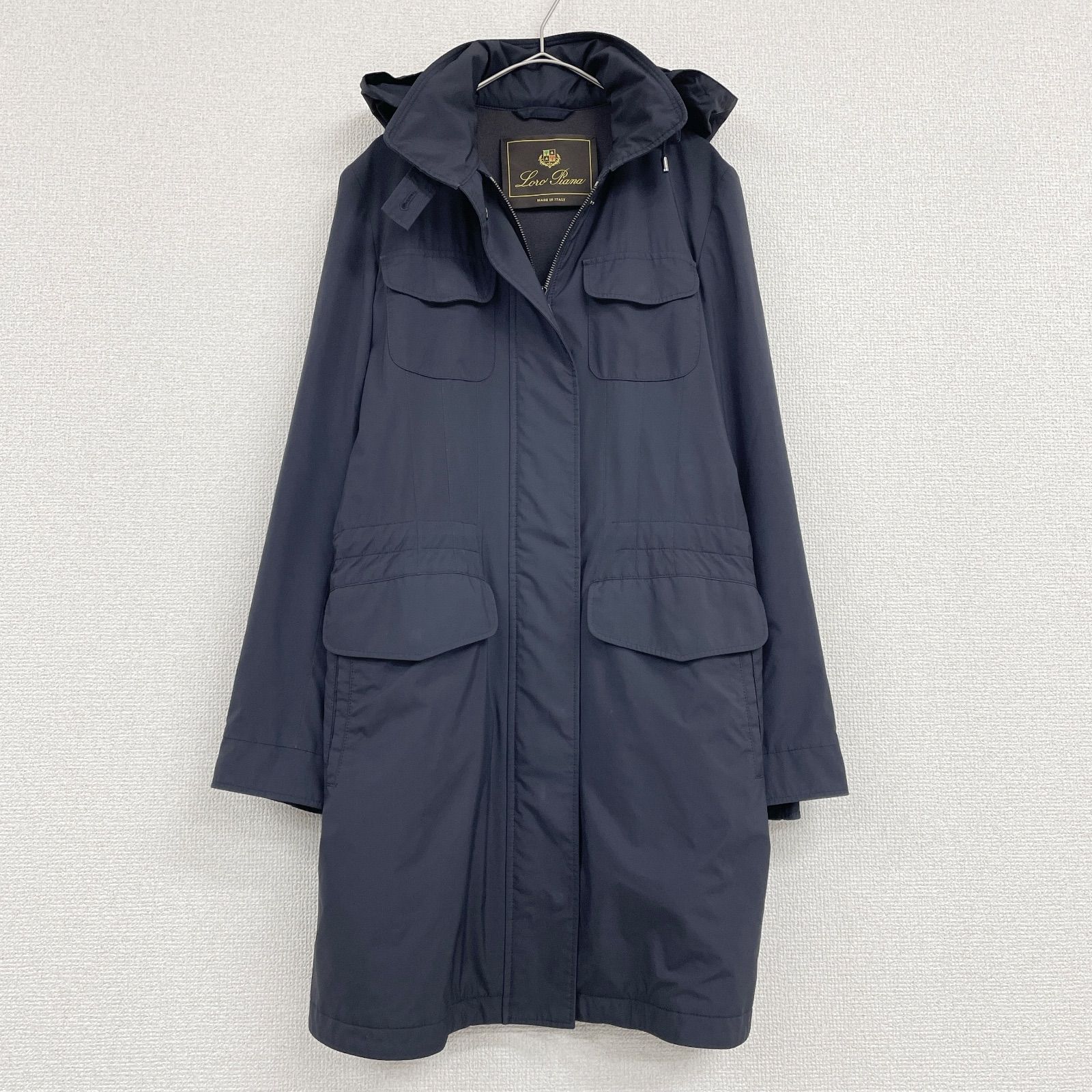 【美品】Loro Piana/ロロピアーナ　ライナー付きナイロンコート ブラック Loro Piana ロロピアーナ ロングコート ナイロン フード ネイビー
