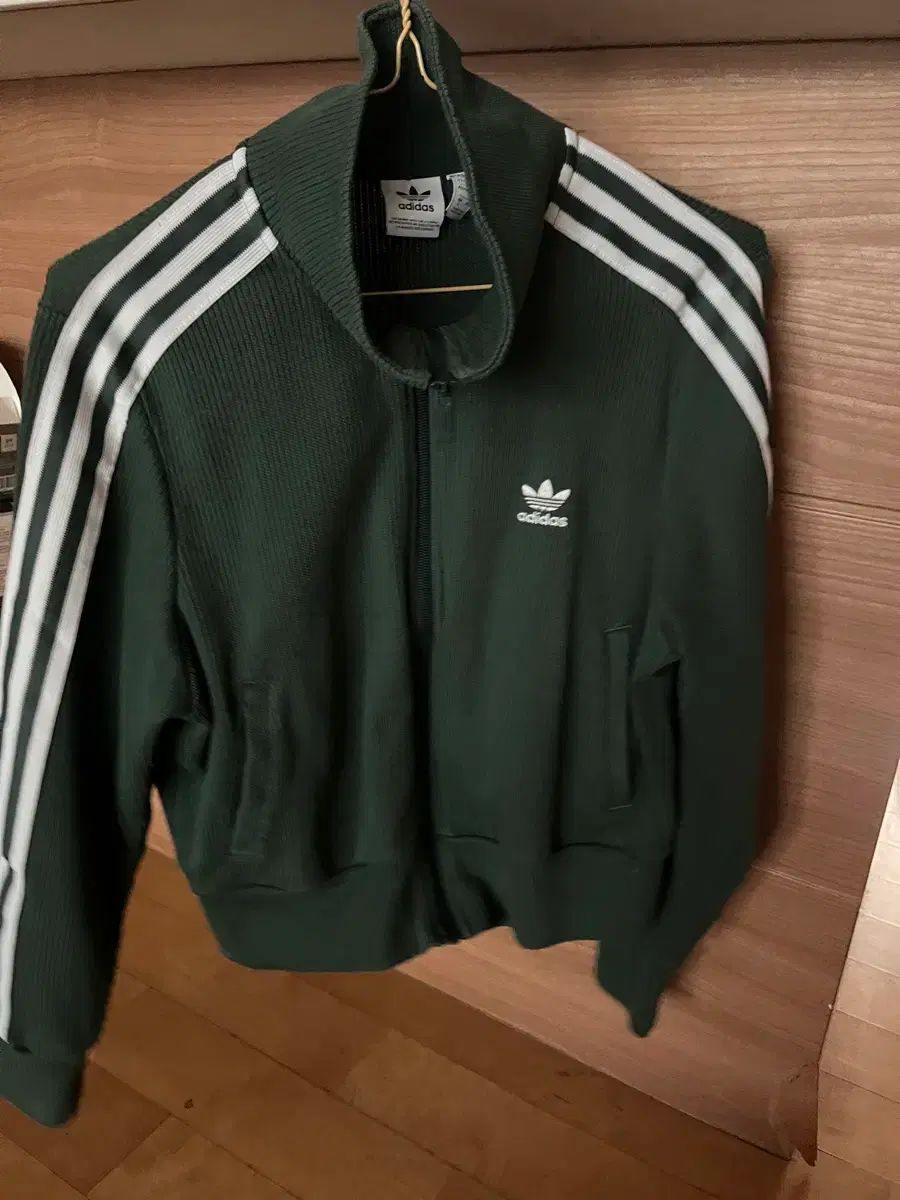 アディダス ファイヤーバード ニット トップス グリーン L