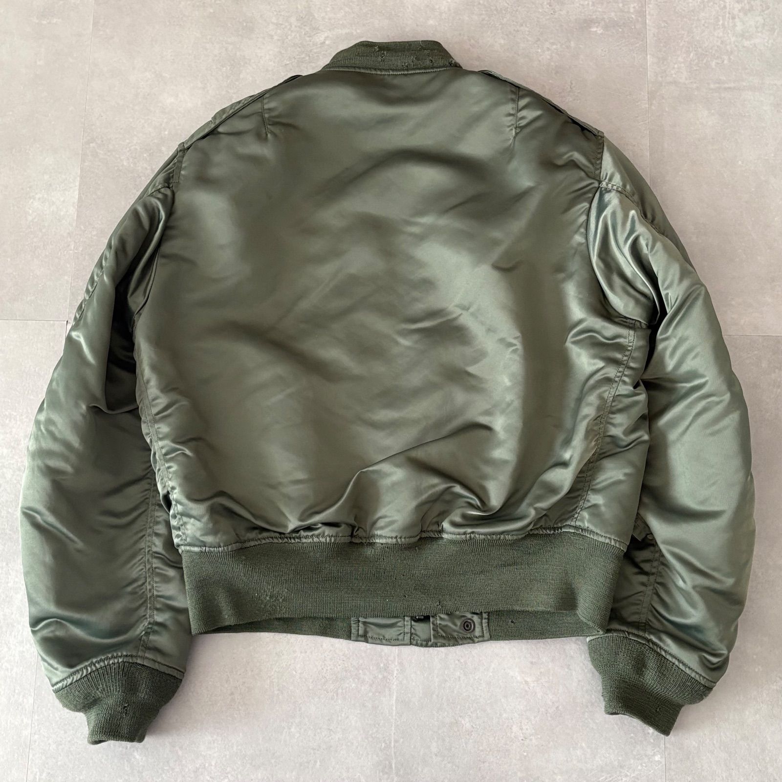 キャブクロージング N-2B フライトジャケット MA-1 50s復刻 キャブクロージング L-2B フライトジャケット SCOVILL GRIPPER