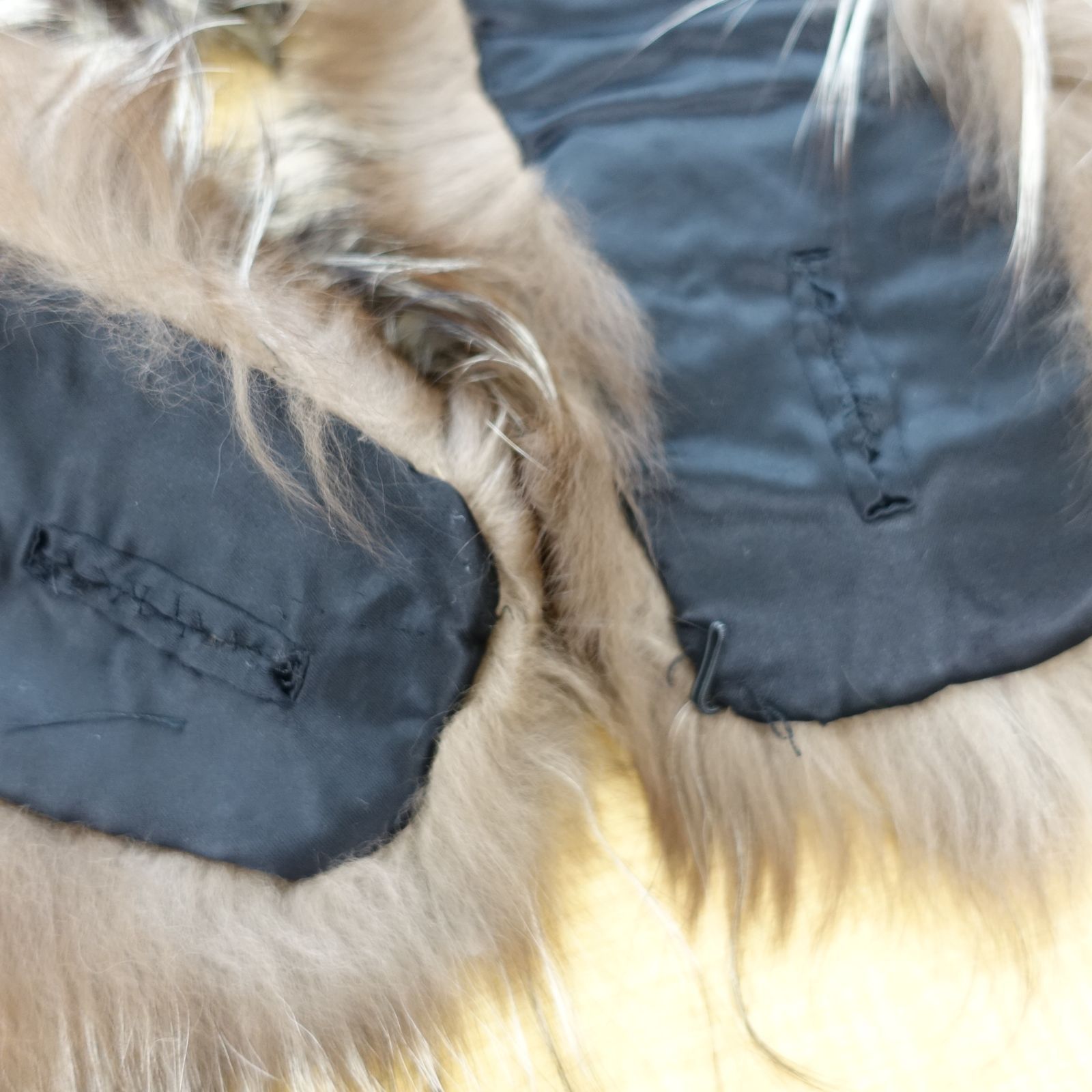 ラクーンリアルファー 大きめ 襟巻 薄茶系