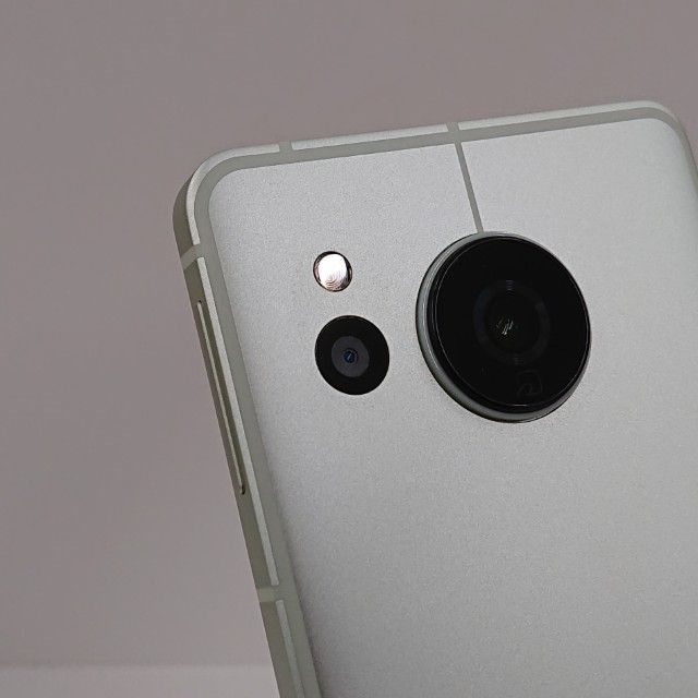 AQUOS sense8 SH-54D ドコモ ペールグリーン 送料無料 本体 c15936