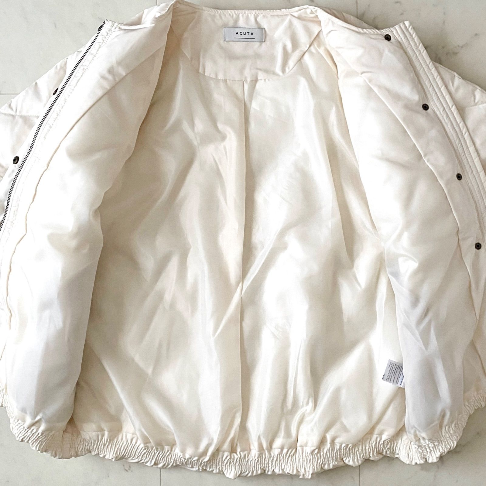 未使用　ACUTA アーバンリサーチ コクーン　キルティングダウン ノーカラー 美品//URBAN RESEARCH アーバンリサーチ コクーンキルティングダウン