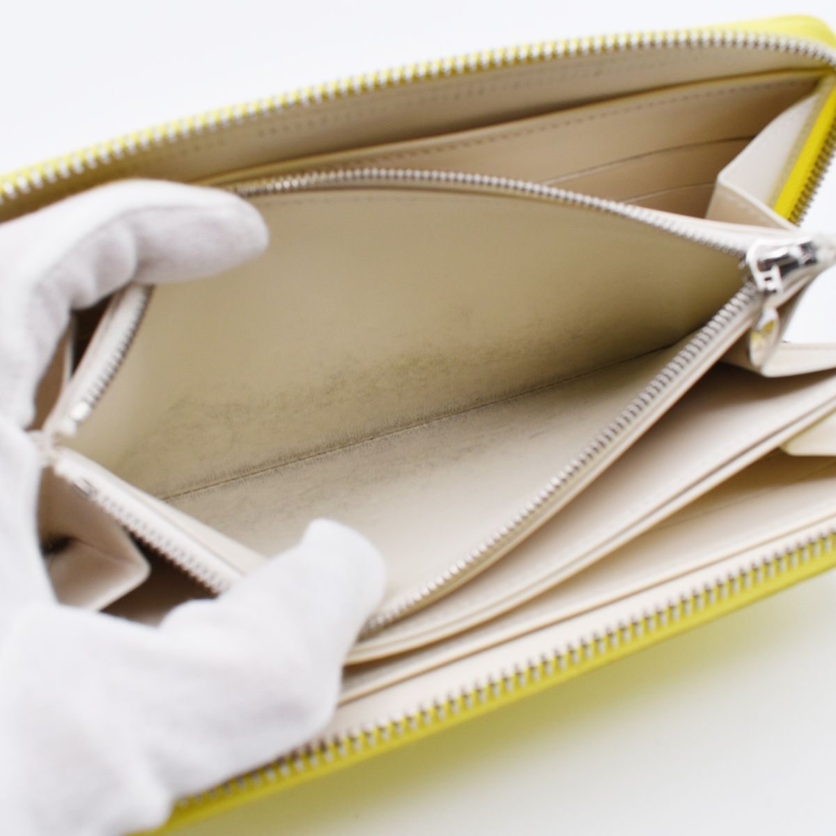 LOUIS VUITTON ルイヴィトン 長財布 ジッピーウォレット ファセット 