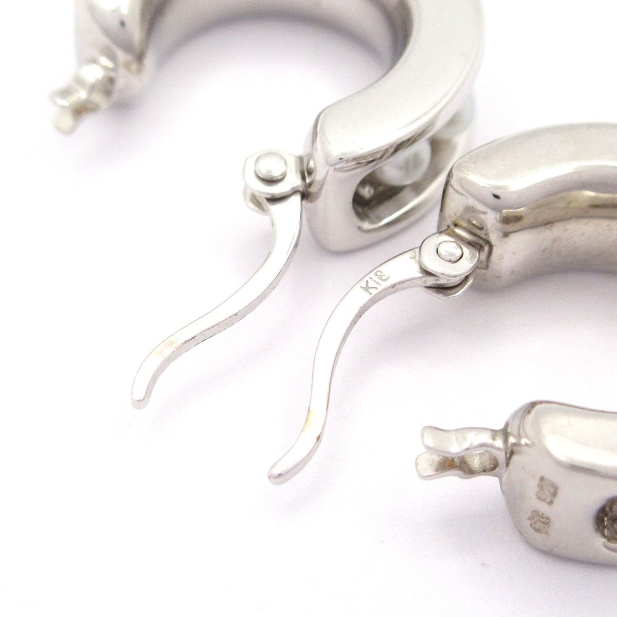  ete エテ ピアス K 18 WG シルバー 白 総重量 4 g ピアス(両耳用) アクセサリー