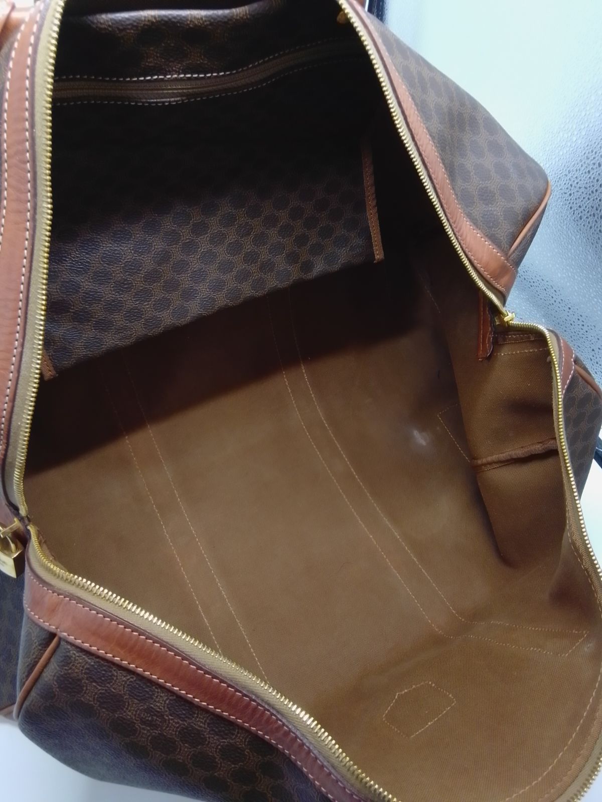 マカダム ボストンバッグ