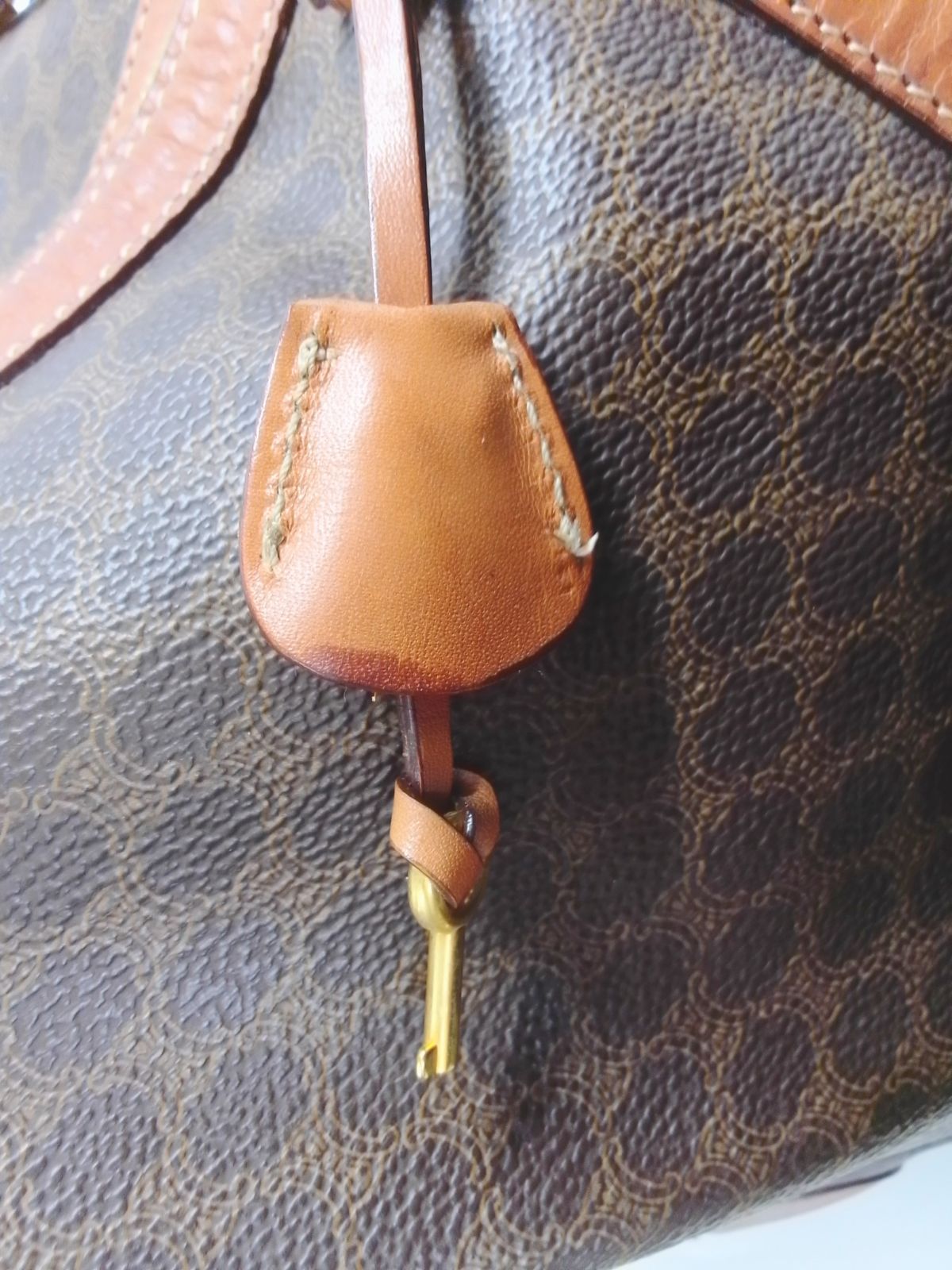 マカダム ボストンバッグ