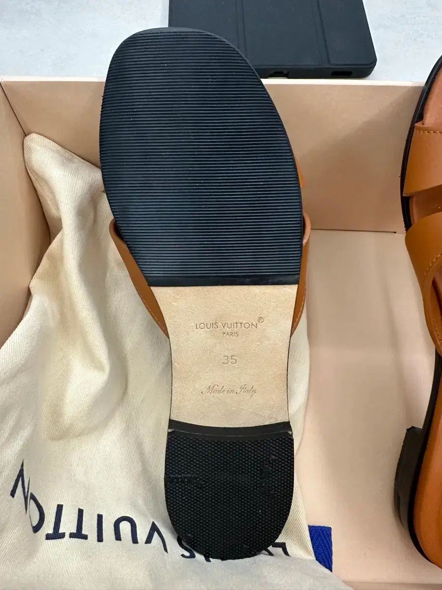ルイヴィトン イソル ミュール 35