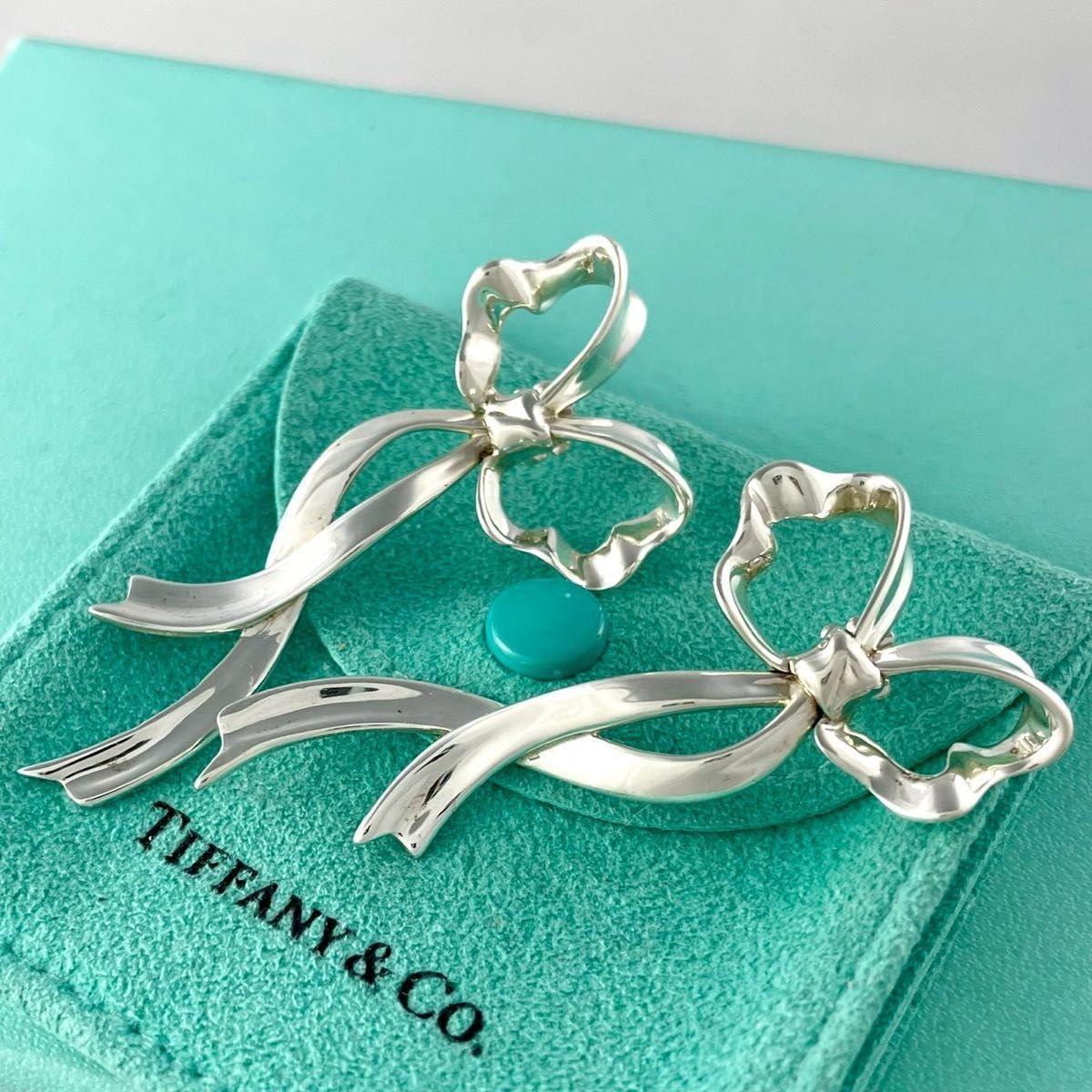 ティファニー リボン スイング ピアス シルバー 925 P60fe - メルカリ