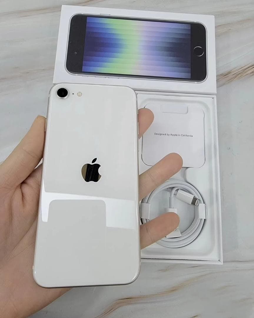 iPhone SE3 ホワイト 128GB SIMフリー 【公式通販】