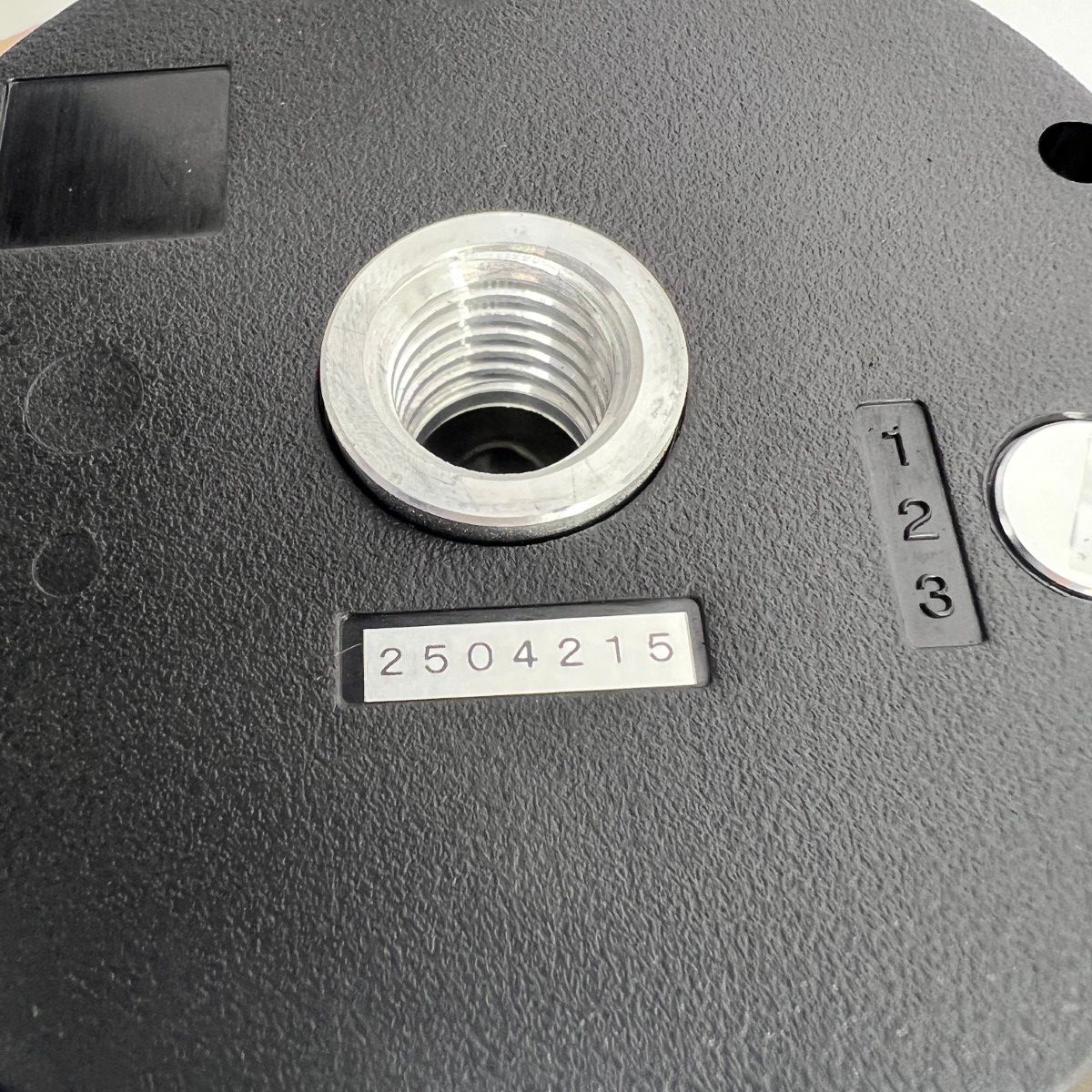  〇〇MAKITA マキタ レーザー墨出し器 充電器 バッテリー 付き 光学機器 計測 検査