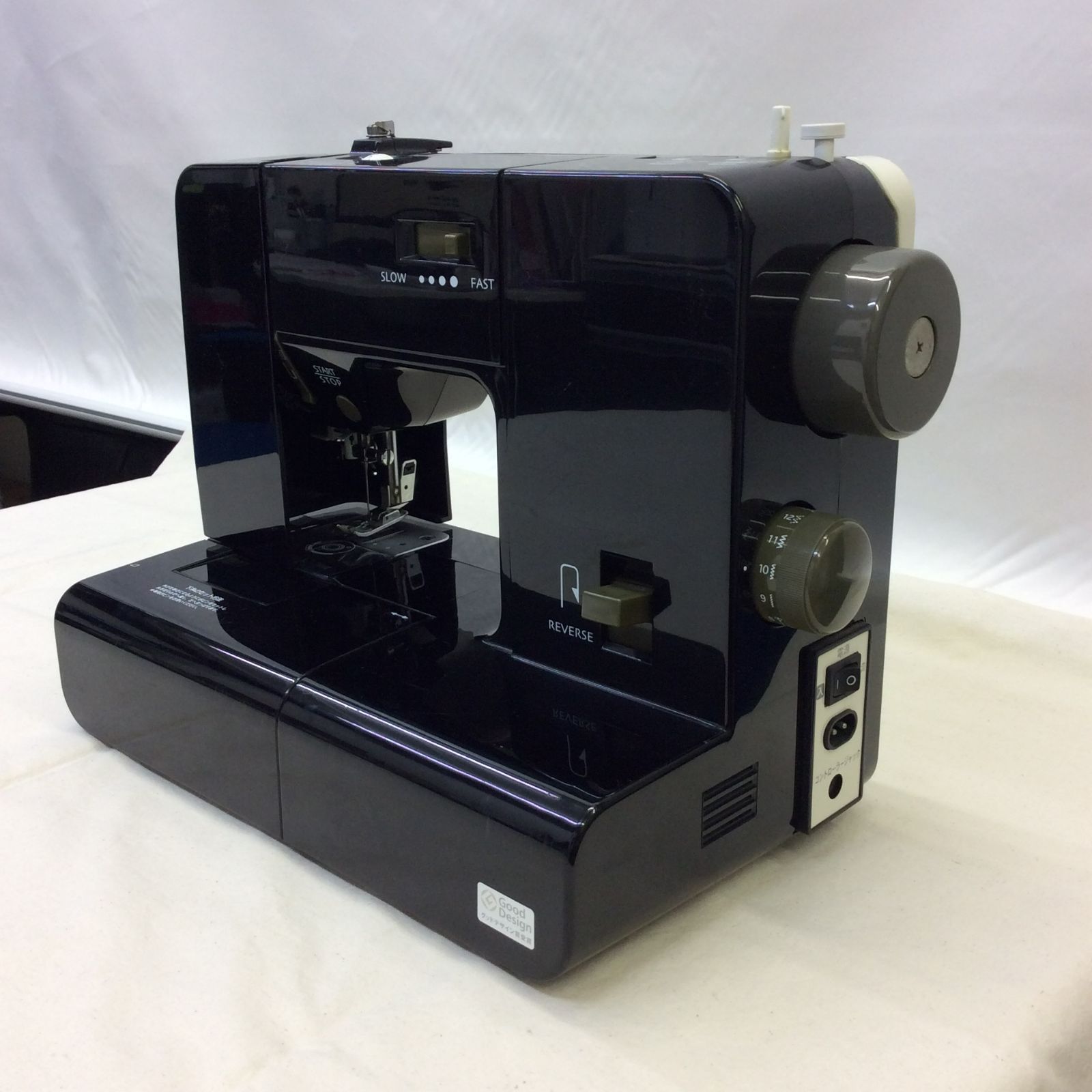 トヨタミシン sewing machines 電子ミシン ブラック sawing machine qb