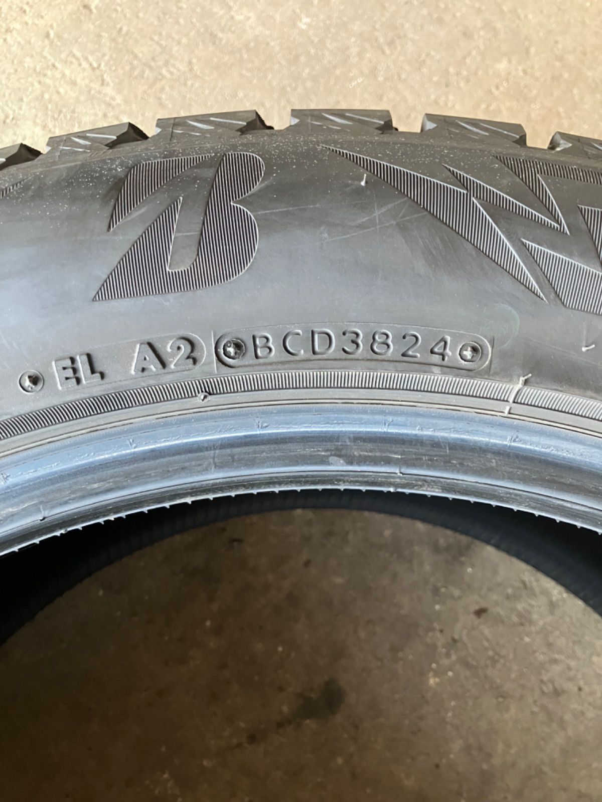  275 50 R 20 DMV 3 ブリザック 冬用タイヤ タイヤ 20インチ スタッドレス