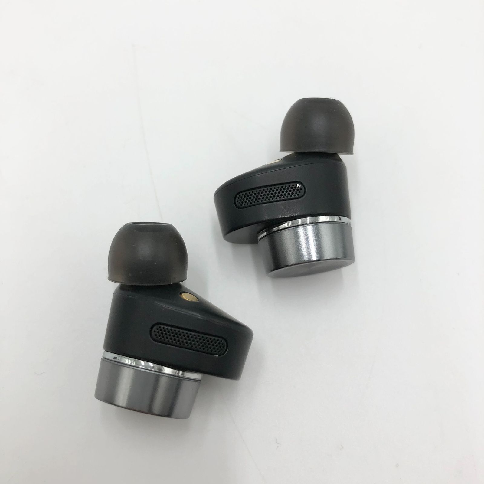  Bowers Wilkins バウワースアンドウィルキンス True Wireless sound ワイヤレスイヤホン bluetooth サテン ブラック B W Pi 7 S 2 SB その他 デジタルカメラ