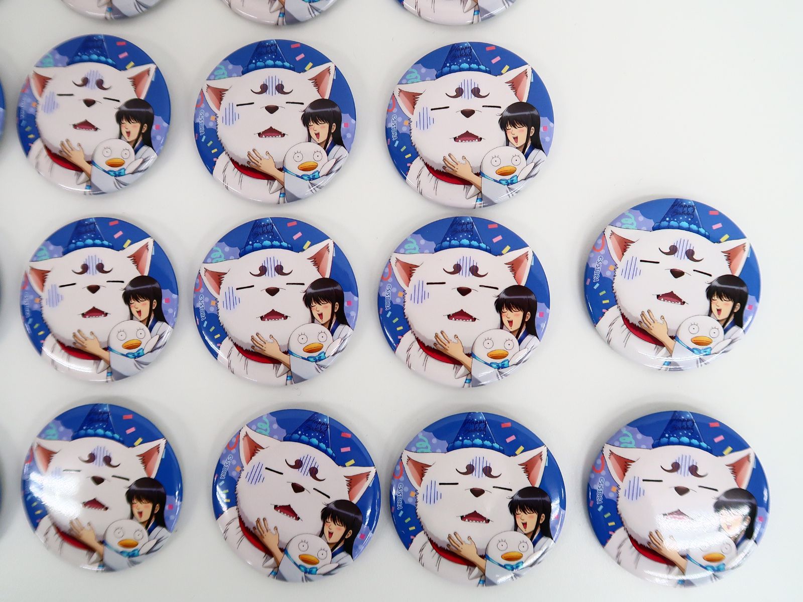 27個 桂小太郎＆定春 銀魂 定春バースデー缶バッジ - メルカリ